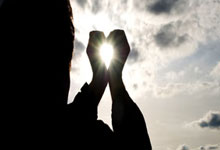 大发娱乐官网：记者锐评加纳乔和恩昆库互换：白痴才觉得两人价值等同.